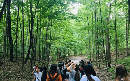 %20%20nos%20ancÃªtres%20les%20oiseaux%20atikamekw%20%20jacques%20newashish%20river%20june%20montreal%20murale%20%20julia%20derdour%20(6).jpeg