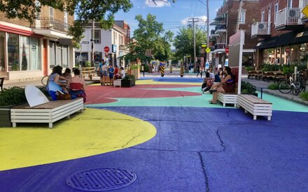 murale%20â%20marquage%20au%20sol%20Ã %20verdun%20(rue%20wellington)-river-june-montreal%20(4).jpeg