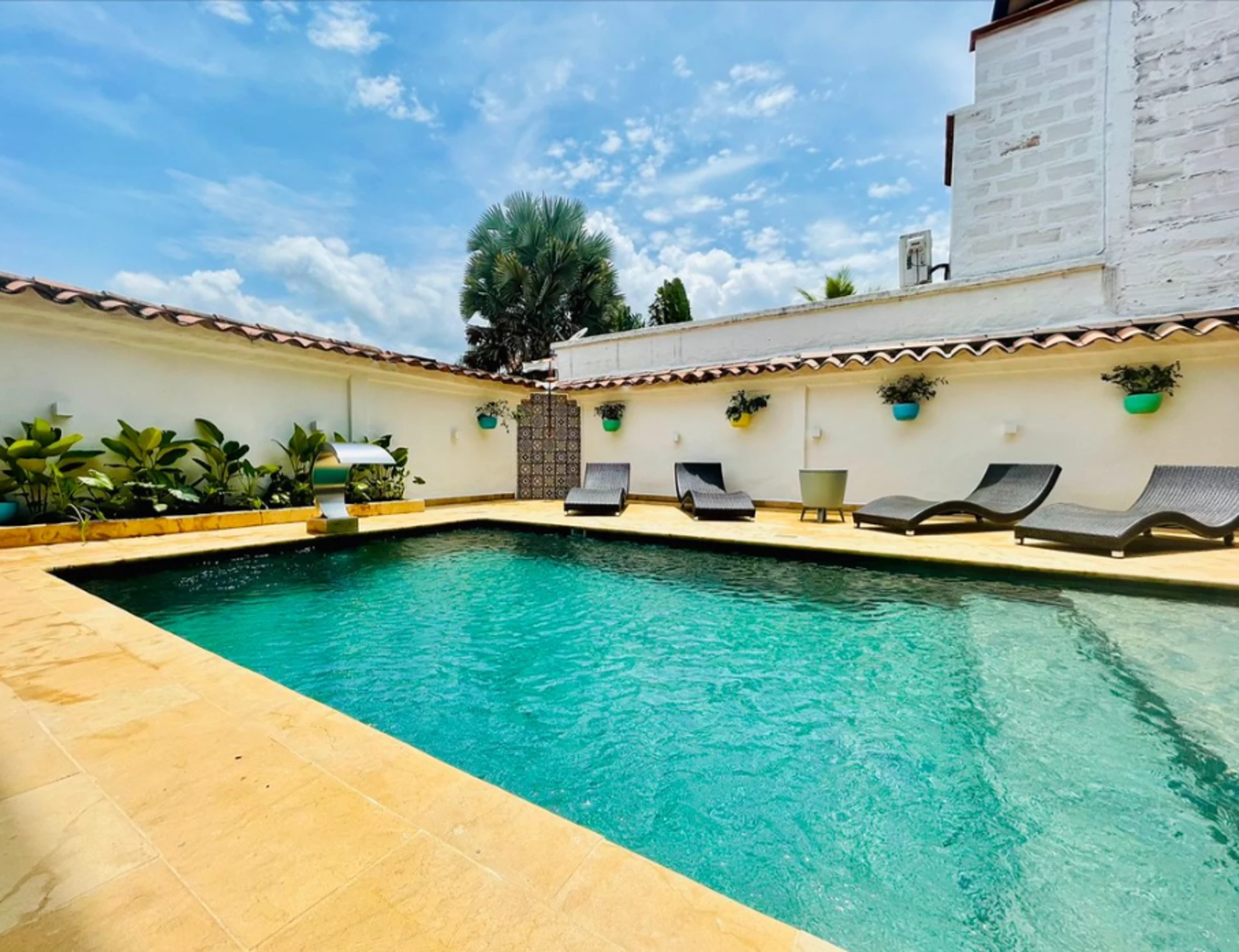 Casa Marsella — Moderna · Excelente distribución