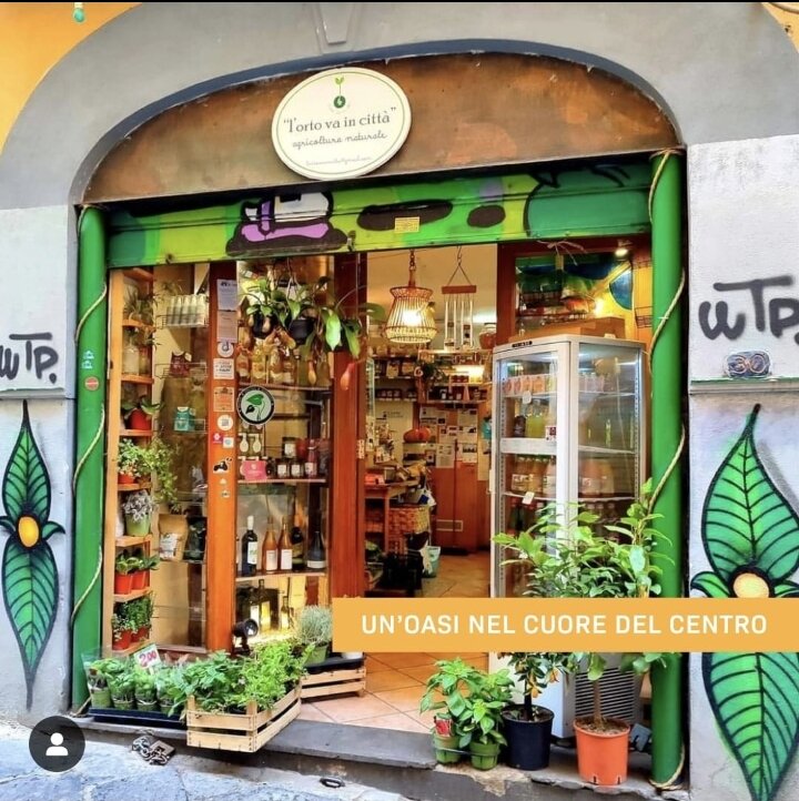 L'ORTO VA IN CITT&Agrave;' TRADIZIONE CONTADINA NEL CENTRO STORICO di NAPOLI