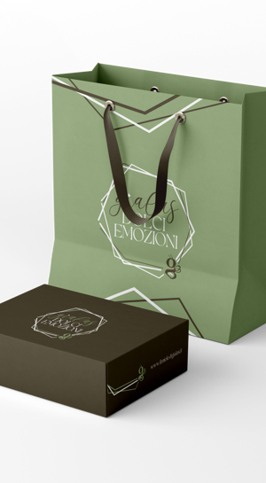 custode%20delle%20api_logo%202_applicazione.jpeg custode%20delle%20api_logo%202_applicazione.jpeg