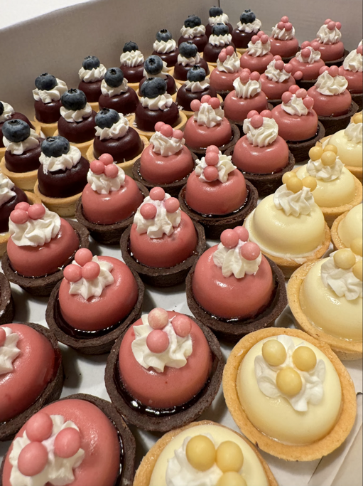 Scalenghe Artisan Pastry Shop | Made-to-Order Cakes and Desserts