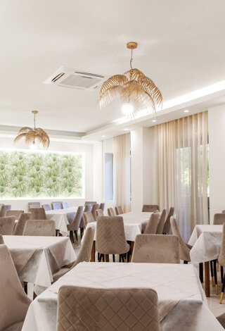 and_5955.jpeg and_5955.jpeg