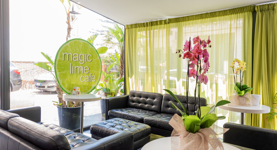 and_5846.jpeg and_5846.jpeg