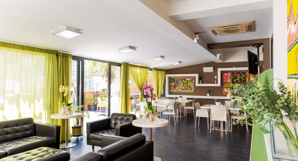 and_5955.jpeg and_5955.jpeg