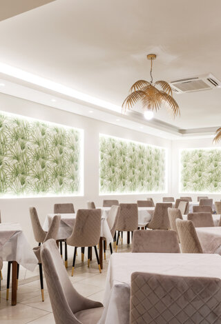 and_5894.jpeg and_5894.jpeg