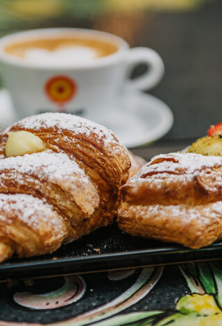 and_5922.jpeg and_5922.jpeg