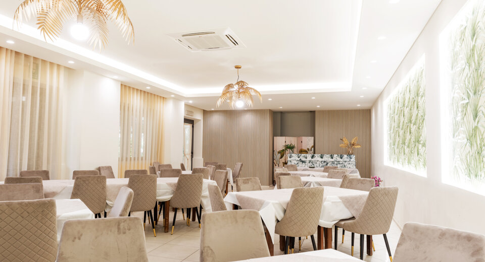 and_6052.jpeg and_6052.jpeg