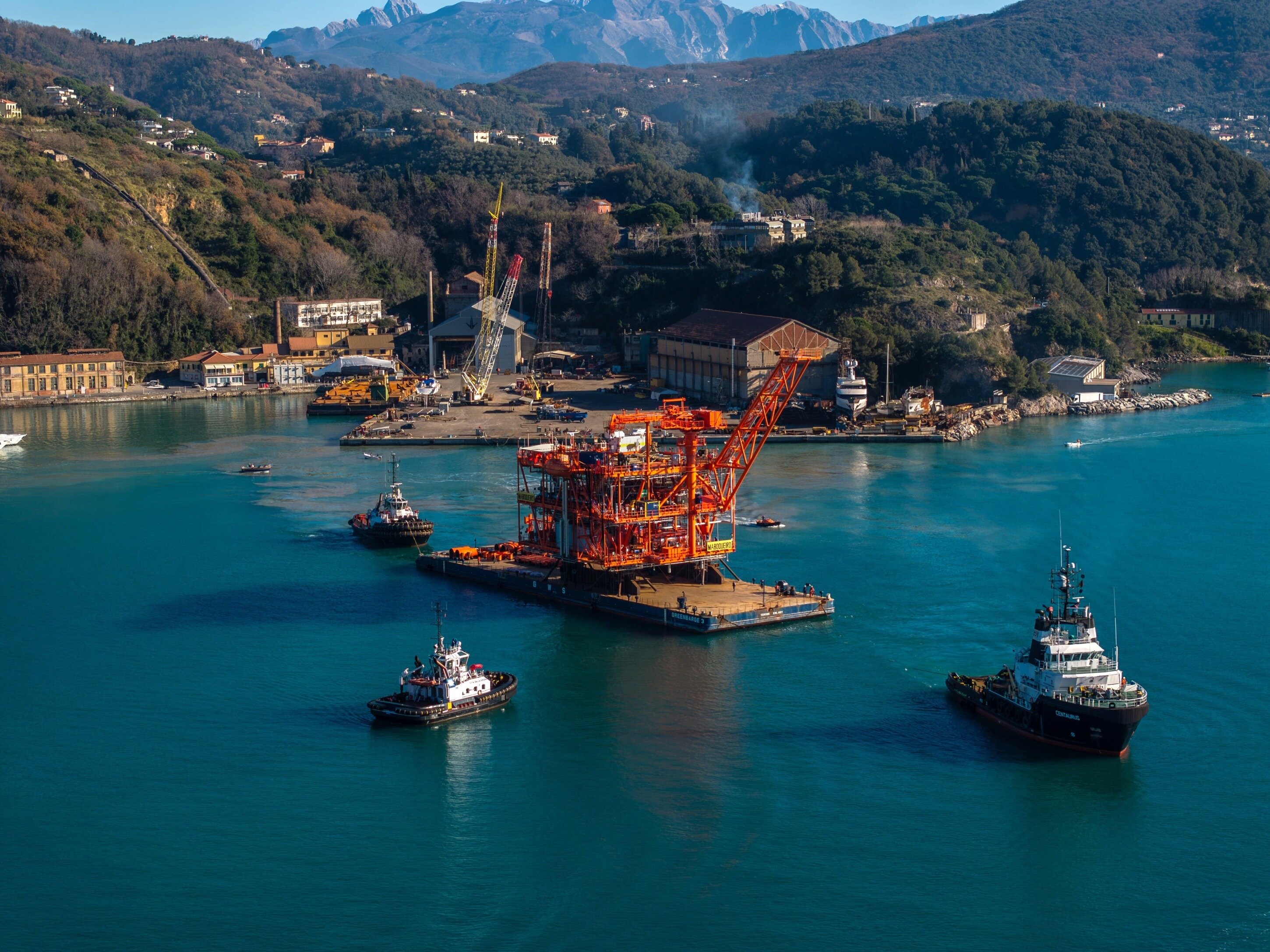 MABOQUEIRO PLATFORM: FINAL PHASE OF THE PROJECT CONCLUDES WITH THE DECK SAIL AWAY