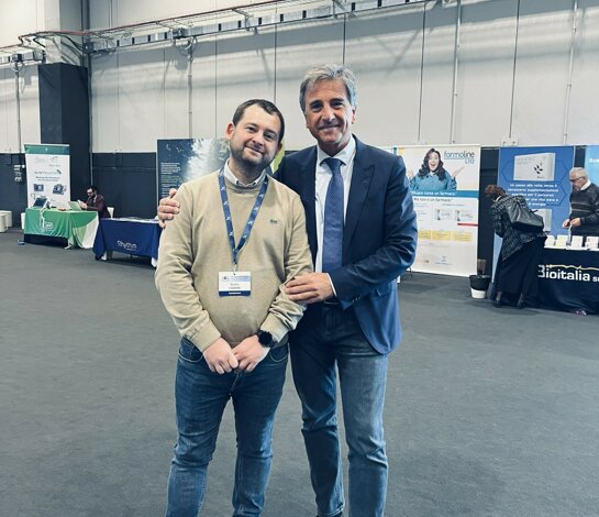 senza titolo (48) senza titolo (48)