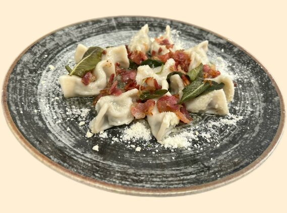 whatsapp image 2025-12-26 at 13.08.24 (9).jpeg