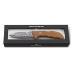 victorinox-evoke-wood-damast-2026-limited-edition-09410j26