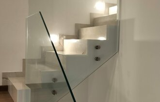 eyJpdCI6IkFwYXJvIENyZWF6aW9uaSBTb2xhcmlubyBWZXRyZXJpYSBBcnRpc3RpY2EgXCJHbGFzcyBkZXNpZ25cIiJ9