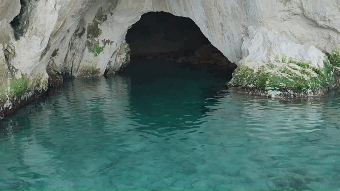 JTdCJTIyZXMlMjIlM0ElMjJFeGN1cnNpb25lcyUyMGVuJTIwYmFyY28lMjBhJTIwbGFzJTIwY3VldmFzJTIwbWFyaW5hcyUyMGRlJTIwU2lyYWN1c2ElMjBkZXNkZSUyME9ydGlnaWElMjBNYXJlJTNBJTIwZGVzY3VicmUlMjBPcnRpZ2lhJTIweSUyMFBsZW1taXJpbyUyMGRlc2RlJTIwZWwlMjBtYXIuJTIyJTJDJTIyaXQlMjIlM0ElMjJPcnRpZ2lhJTIwTWFyZSUyMEVzY3Vyc2lvbmklMjBpbiUyMGJhcmNhJTIwYWxsZSUyMGdyb3R0ZSUyMG1hcmluZSUyMGRpJTIwU2lyYWN1c2ElMjAlRTIlODAlOTMlMjBTY29wcmklMjBPcnRpZ2lhJTIwZSUyMGlsJTIwUGxlbW1pcmlvJTIwZGFsJTIwbWFyZSUyMiUyQyUyMmVuJTIyJTNBJTIyT3J0aWdpYSUyME1hcmUlMjBCb2F0JTIwVHJpcHMlMjB0byUyMHRoZSUyMFNlYSUyMENhdmVzJTIwb2YlMjBTeXJhY3VzZSUyMCVFMiU4MCU5MyUyMERpc2NvdmVyJTIwT3J0aWdpYSUyMGFuZCUyMFBsZW1taXJpbyUyMGZyb20lMjB0aGUlMjBTZWElMjIlN0Q=