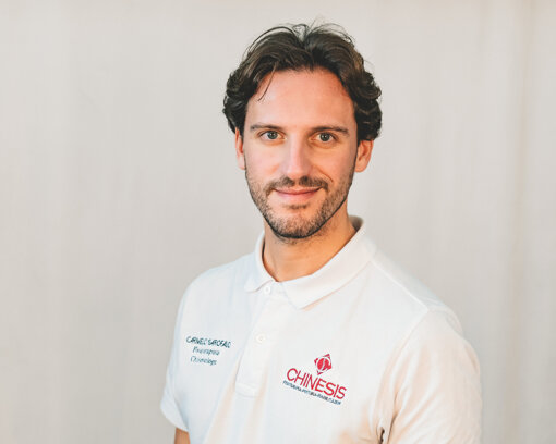 Centro Chinesis | Fisioterapia Riabilitazione | Ginnastica Correttiva | Ginnastica Posturale| Adrano Sicilia Catania | Tecar Agopuntura Kinesis | Massaggio Sportivo | Esame Baropodometrico | Spinometria | Professore Garofalo