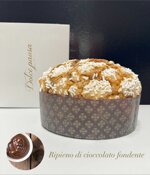 artisanal-panettone-with-dark-chocolate-filling