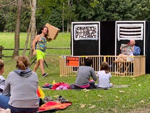 neighbours scena.jpeg