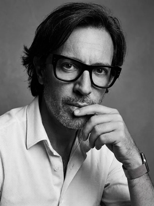 ritratto bianco e nero per forma e struttura_web