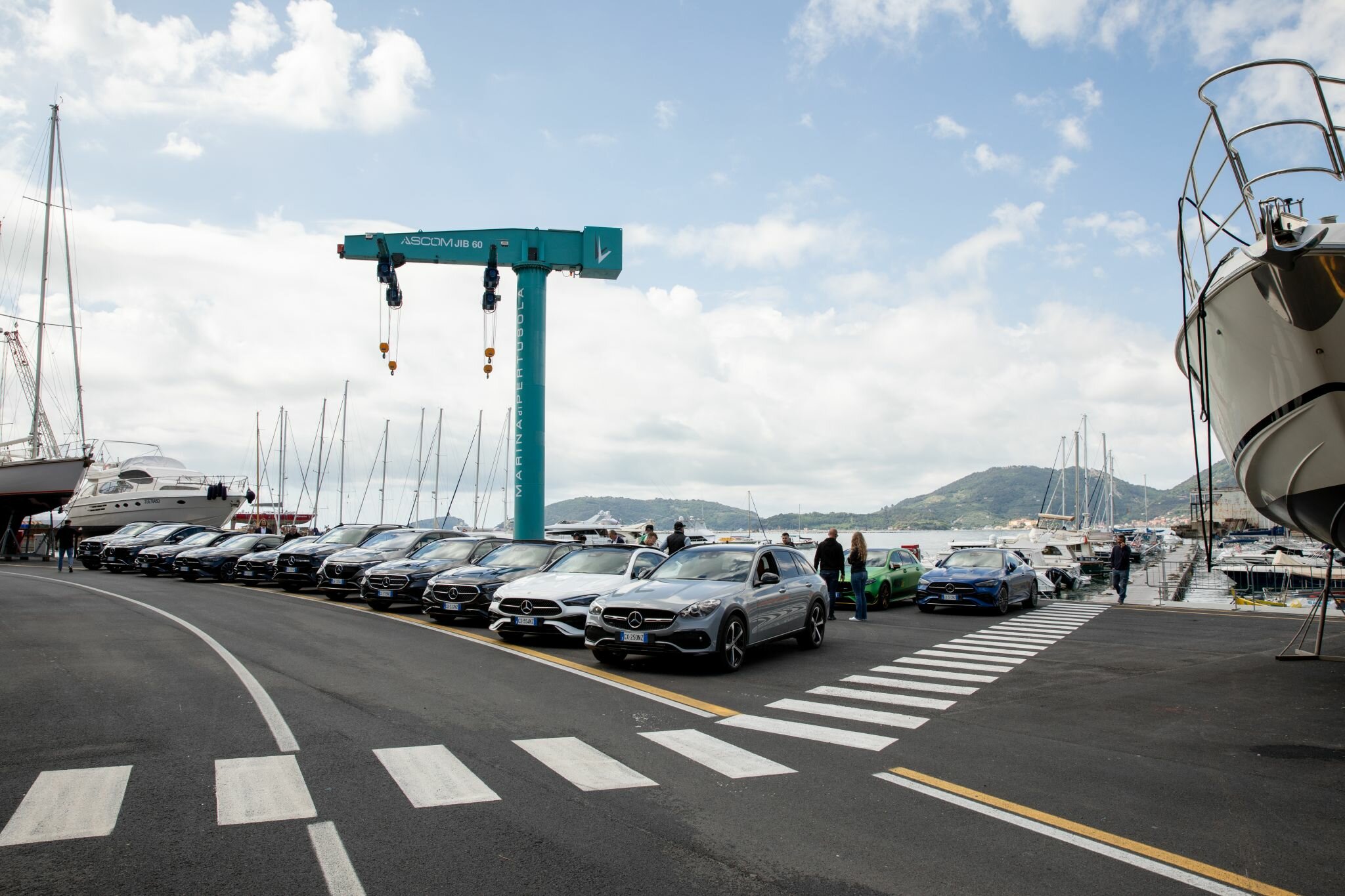 MERCEDES BENZ X ANTONINI NAVI: WHERE LUXURY AUTOMOTIVE MEETS HIGH-END CUSTOM YACHTING