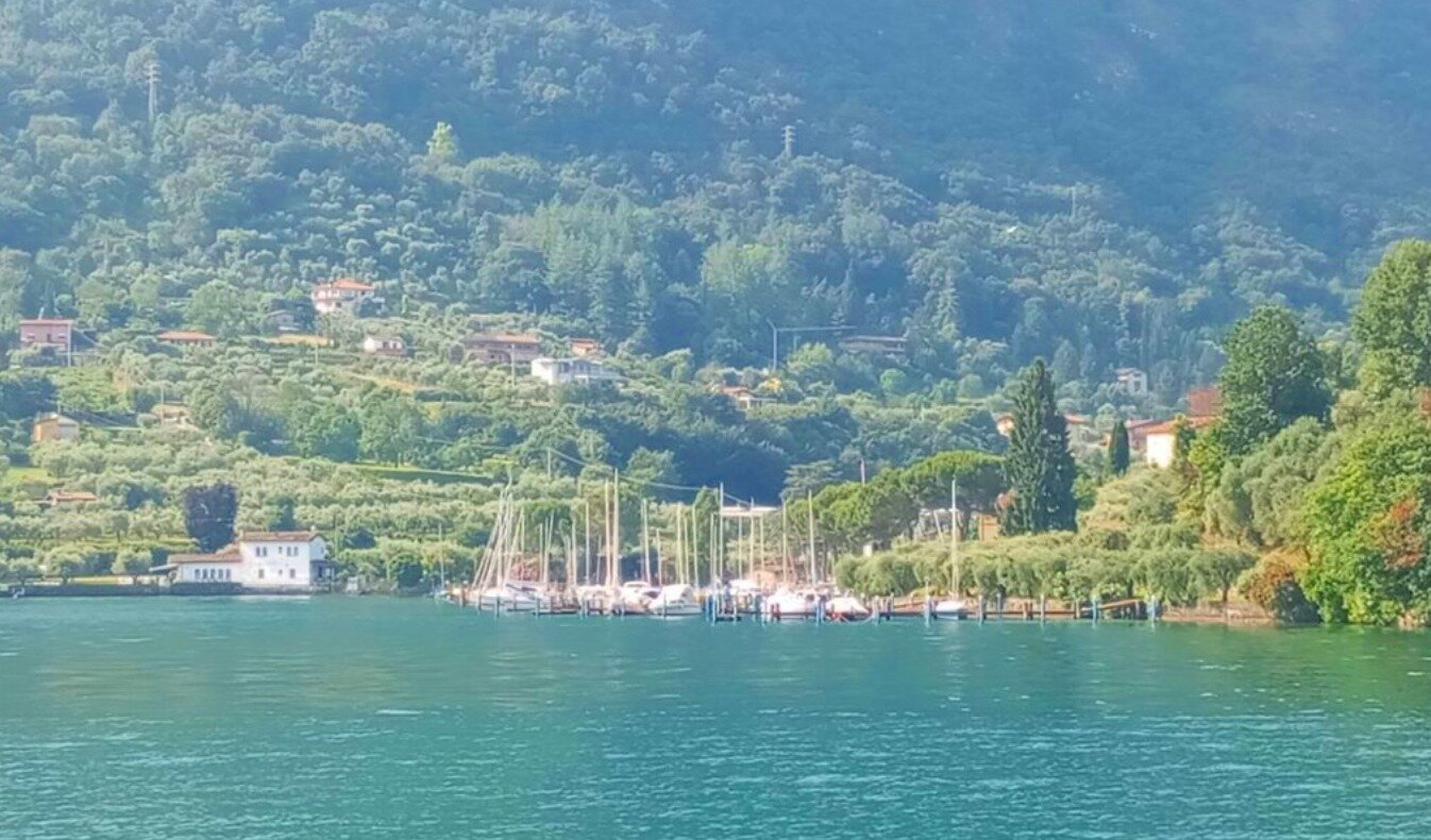 2141-porto-vele-da-traghetto.jpeg Dal Traghetto sul Lago d'Iseo