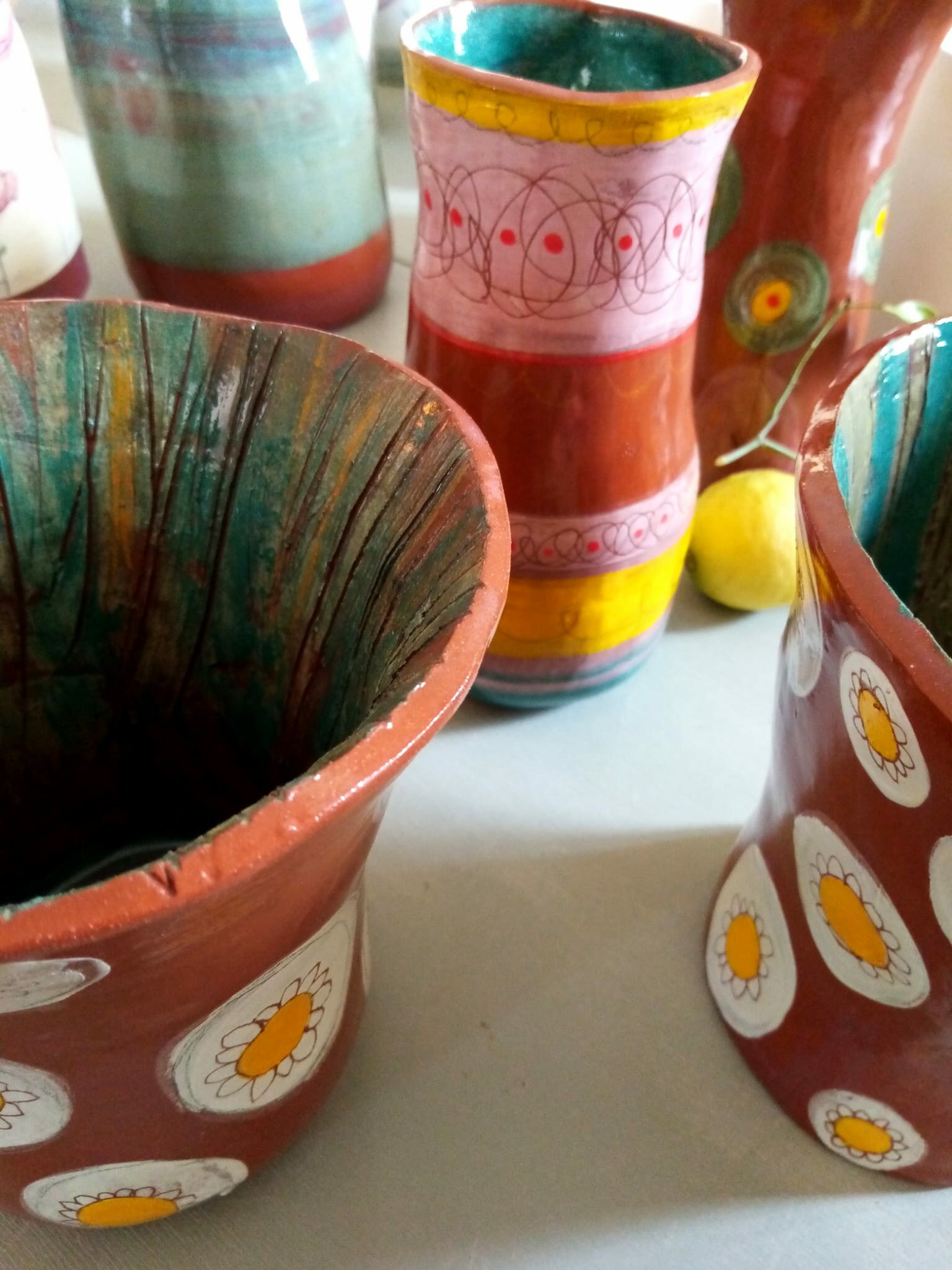 vari-vasi-marghrite.jpeg La casa di Vello