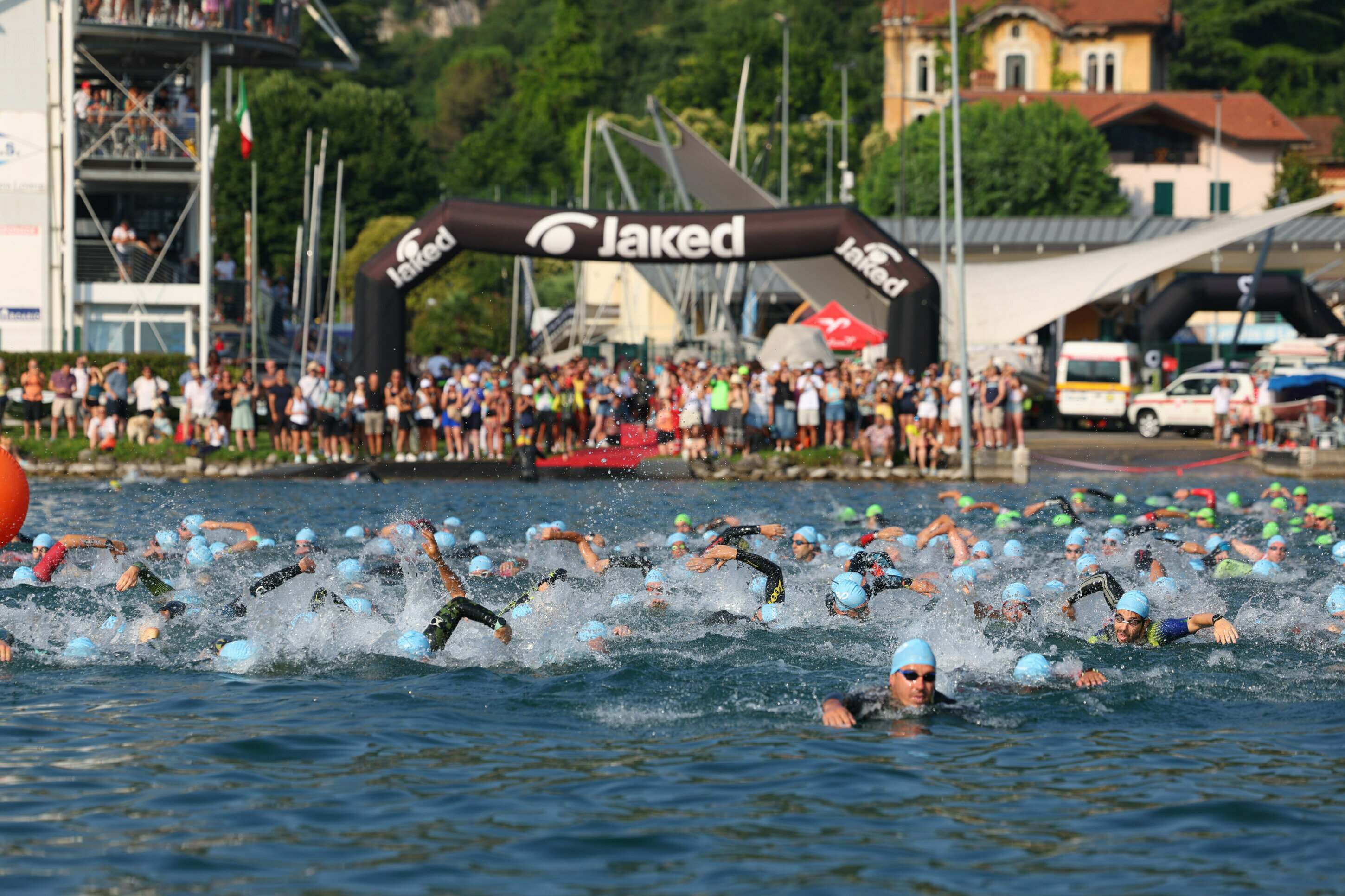 frazione-nuoto.jpeg Nuoto LovereTRI, Lovere - Lago d'Iseo