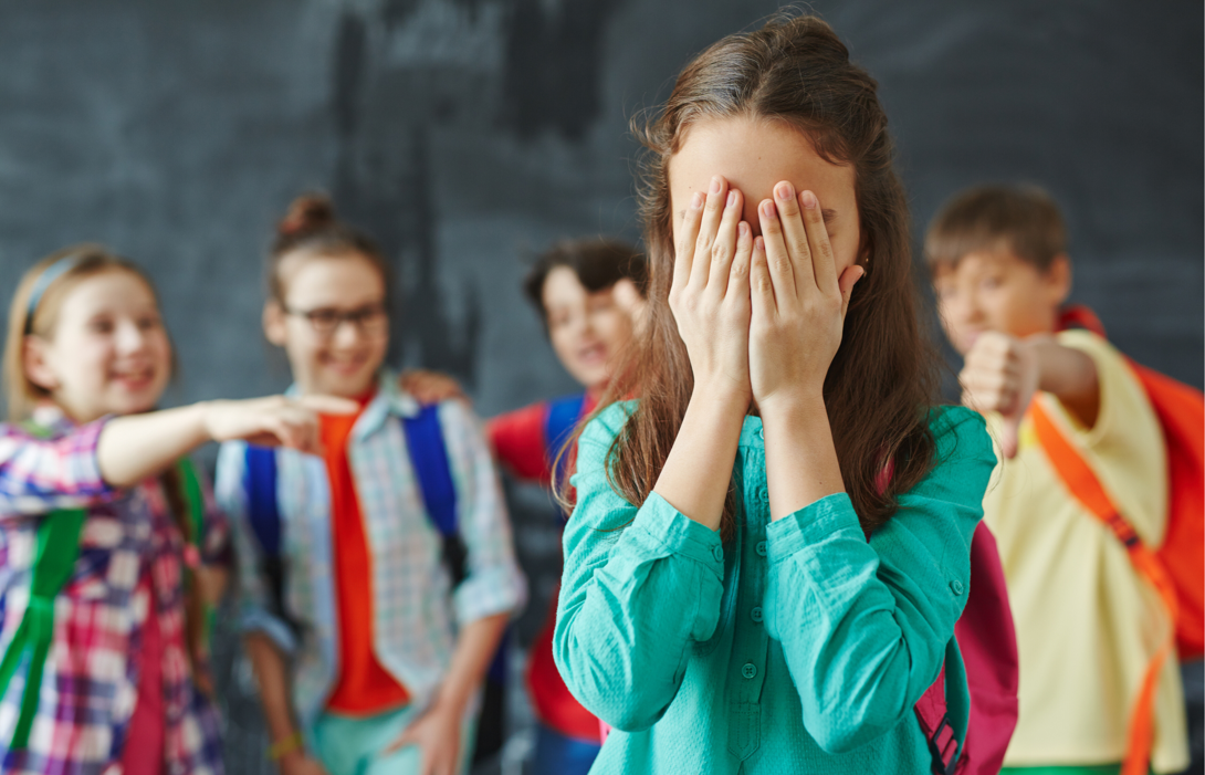 BULLISMO E CYBERBULLISMO BULLISMO E CYBERBULLISMO