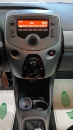 toyota-aygo-x-connect-5-porte-72-cv-53-kw