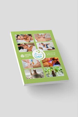 Copertina di un opuscolo sull'Università Olistica con immagini di massaggi e prodotti per il benessere Copertina di un opuscolo sull'Università Olistica con immagini di massaggi e prodotti per il benessere