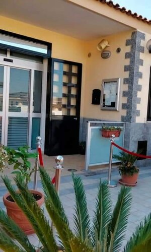 2440_46c4bf3cde0594f8fb3a47ffc81cb51005cf4b5f