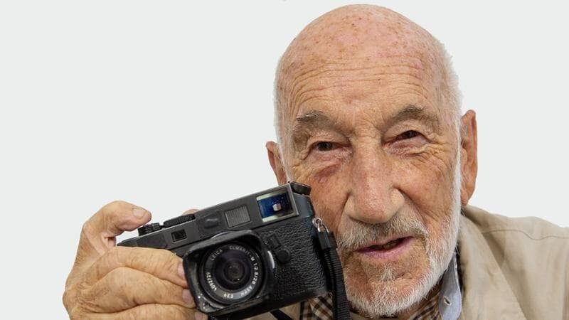 IL FOTOGRAFO COMUNISTA.