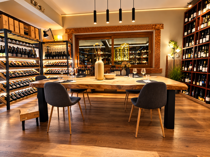 sala urano new