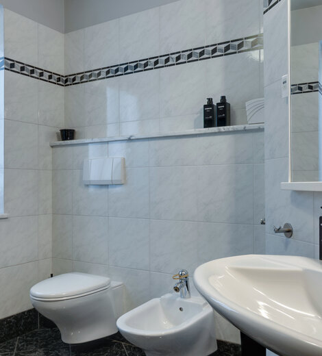 35%20bagno%202%20doccia.jpeg