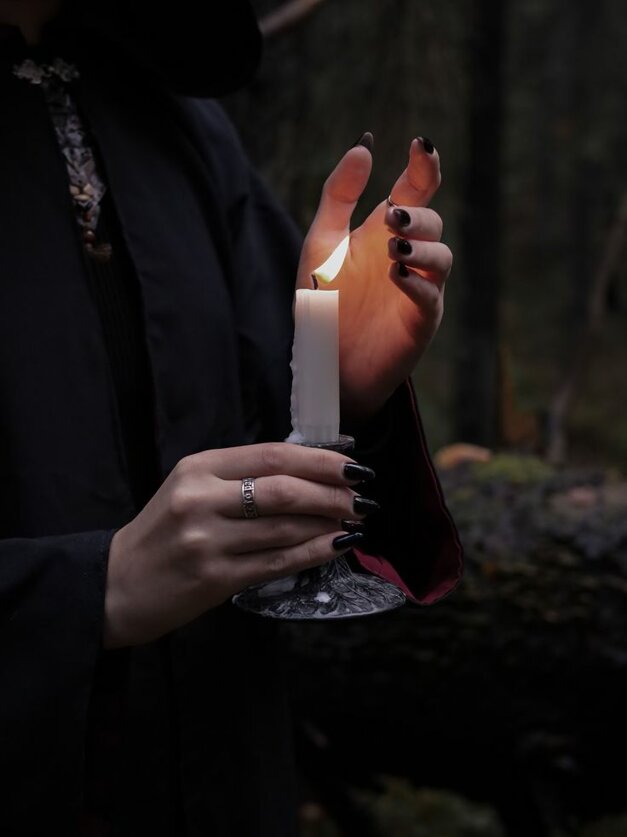 mysterious aesthetics of @donnruadh's artistry.jpeg
