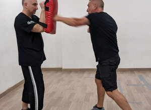 kmsc - logo 2025 - white