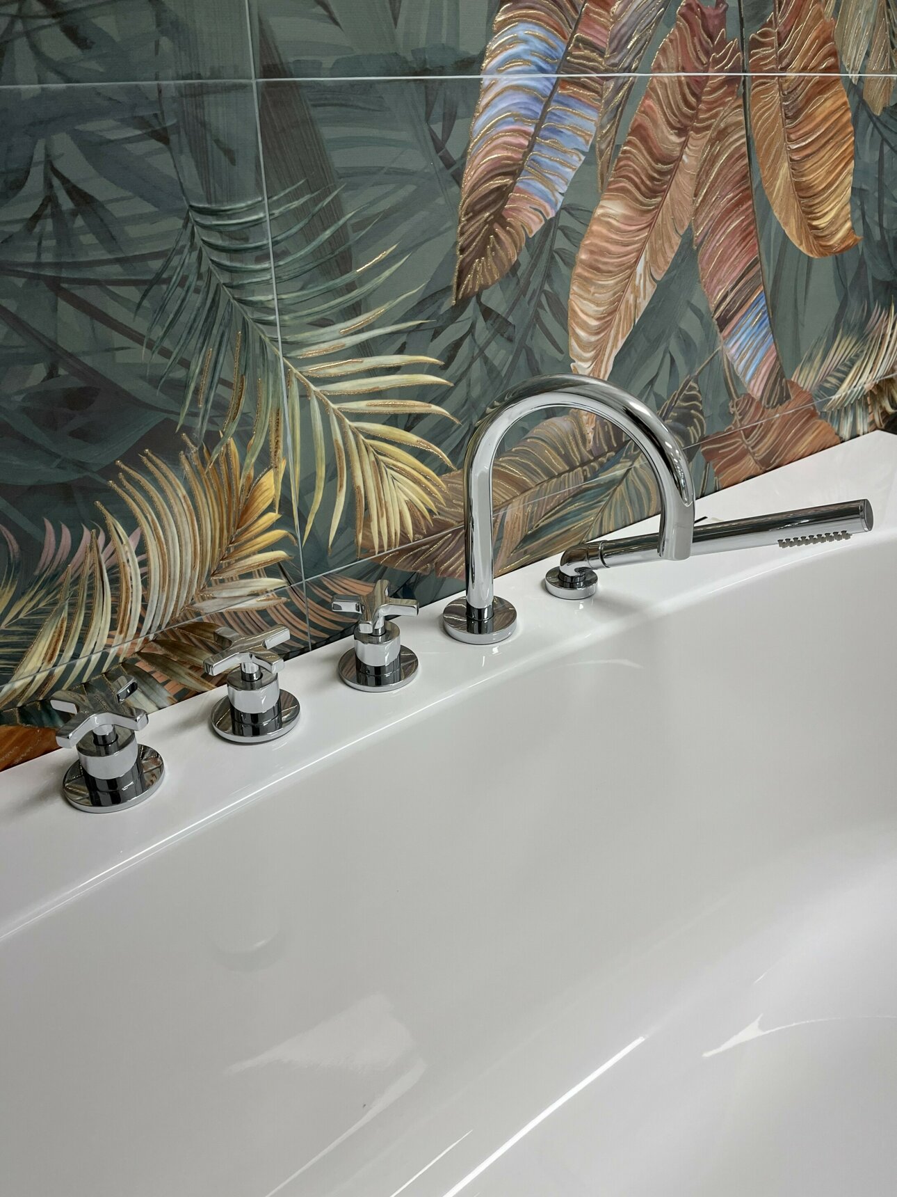 f.lli_tedesco_bagno_particolare vasca.jpeg f.lli_tedesco_bagno_particolare vasca.jpeg