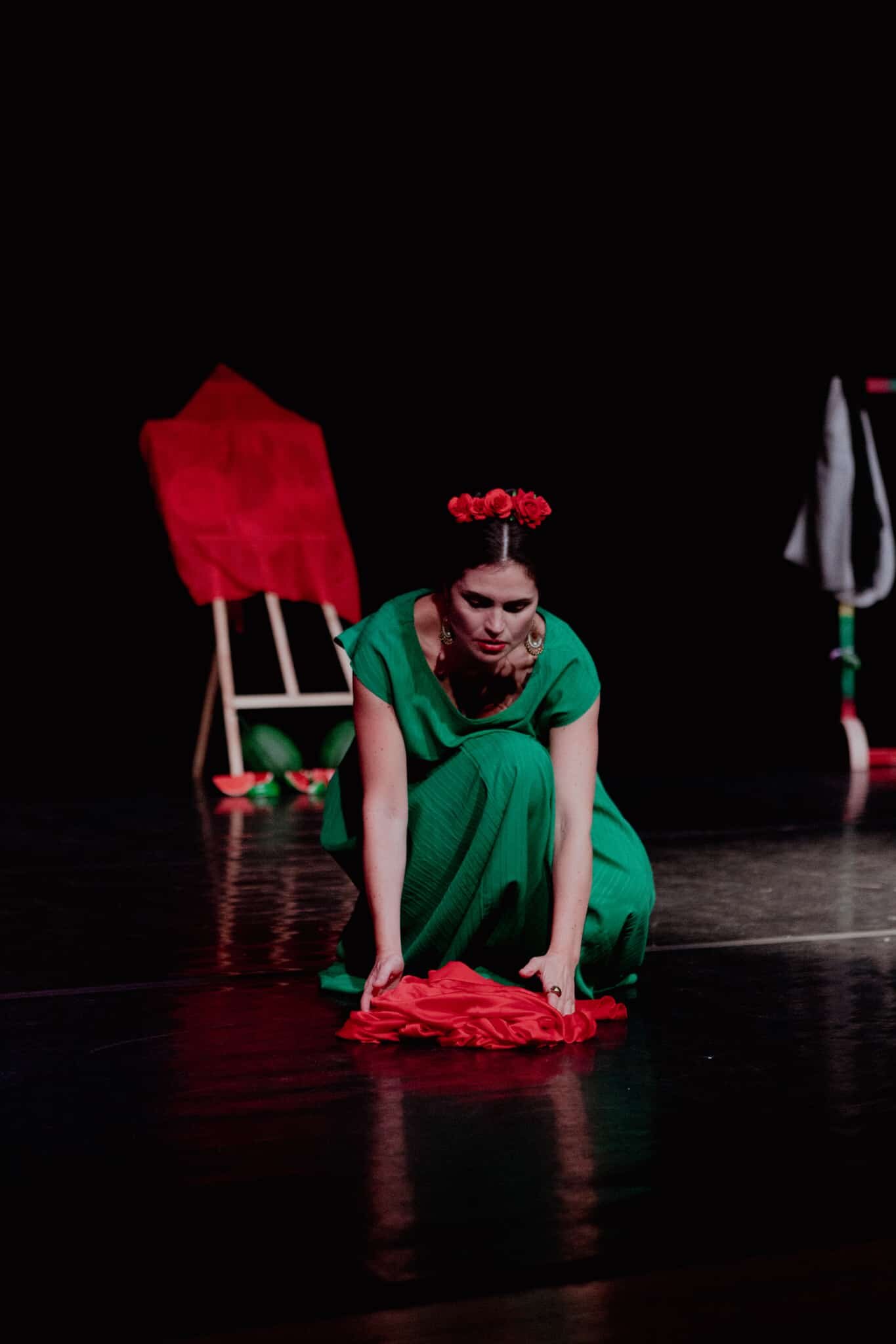 “FRIDA” a Locri: lo spettacolo teatrale che racconta la vera storia di Frida Kahlo