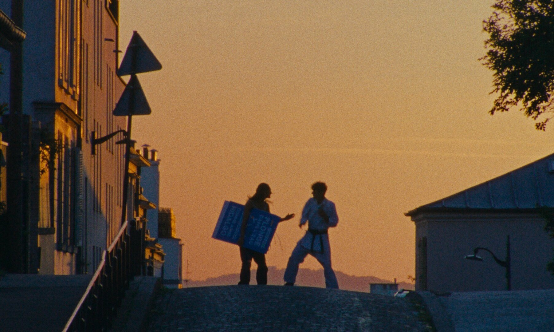 Gli opposti per No Skate! di Guil Sela