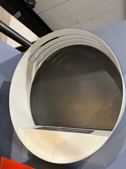 Biocamino bioetanolo dal design moderno e circolare