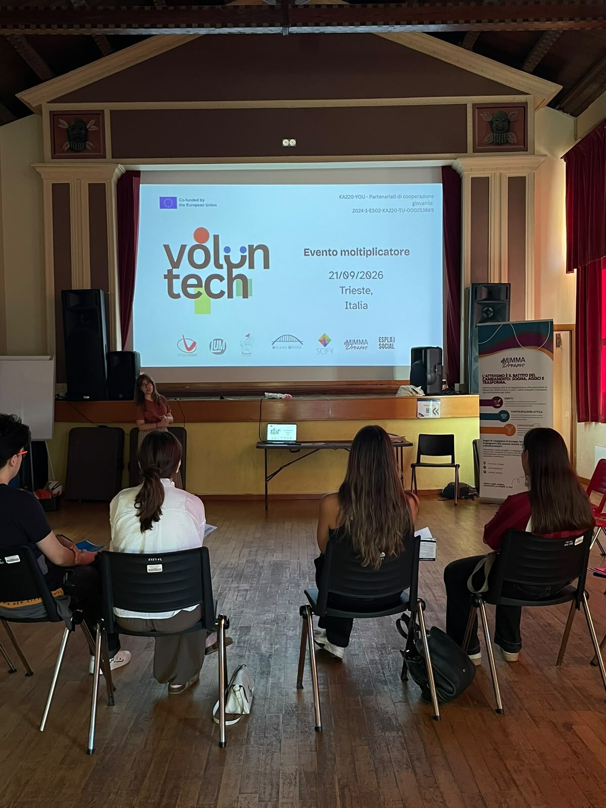 VolunTECH: multiplier event, come and discover digital volunteering!