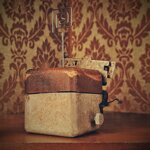 freakybot-24326-robotkop-fotohouder