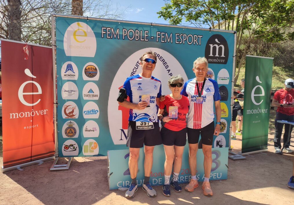 podium-nadadores-.jpeg