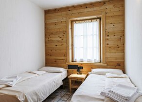 bait%20panorama_andrea%20sgroÌ_2024_lq_12.jpeg bait%20panorama_andrea%20sgroÌ_2024_lq_12.jpeg