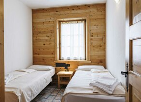 bait%20panorama_andrea%20sgroÌ_2024_lq_18.jpeg bait%20panorama_andrea%20sgroÌ_2024_lq_18.jpeg