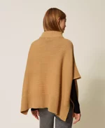 poncho-in-maglia-costine-con-zip