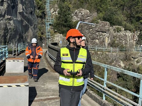 Ispezione tecnica con drone per controlli ad alta precisione su asset industriali