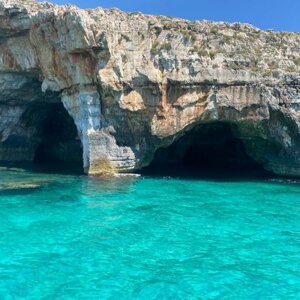 eyJpdCI6IlZpc2l0YSBsZSBncm90dGUgZGkgU2FudGEgTWFyaWEgRGkgTGV1Y2EifQ==