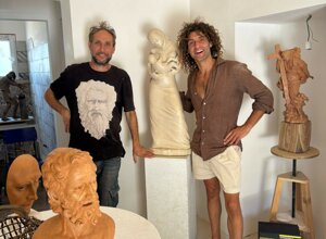 eyJpdCI6IlZpc2l0YSBsbyBzY3VsdG9yZSBzYWxlbnRpbm8gVmlyZ2lsaW8gUGl6em9sZW8ifQ==