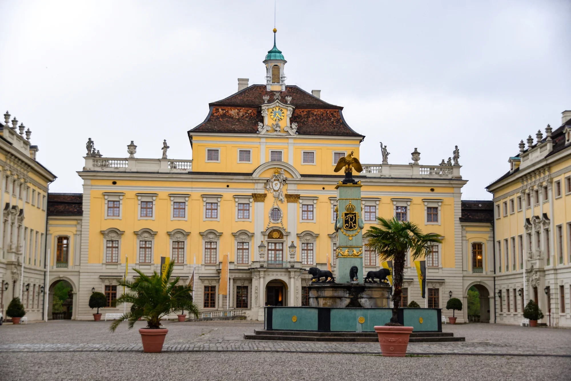 schloss-ludwigsburg-3.webp