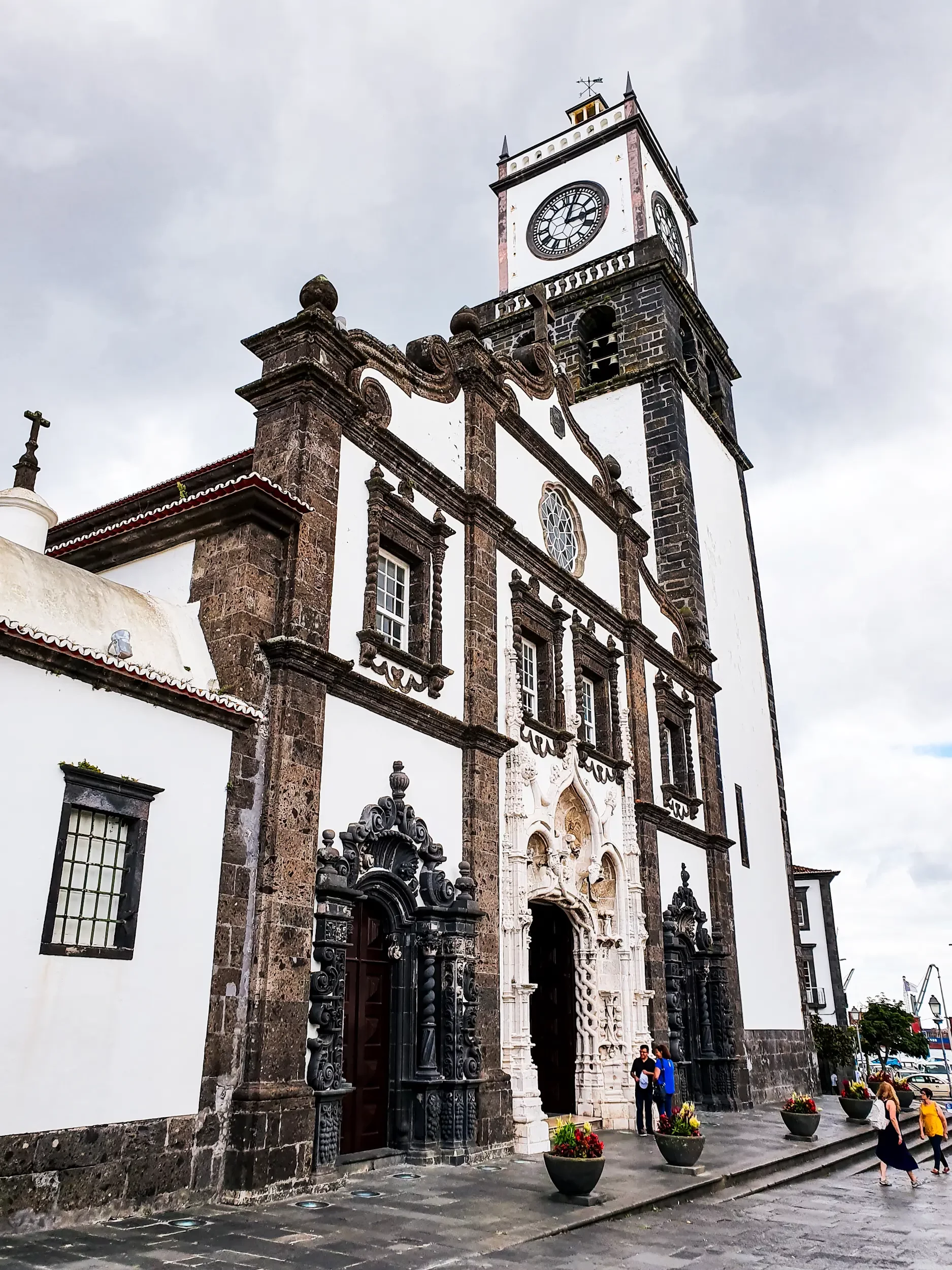 azoren_ponta-delgada_igreja.webp azoren_ponta-delgada_igreja.webp